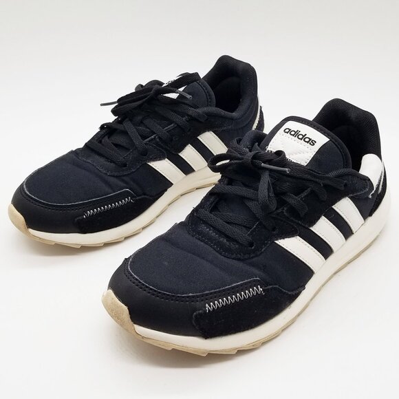 Adidas Women's Retrorun Running Sneakers from Finish Line Size 6 Black Comfort - Picture 3 of 16